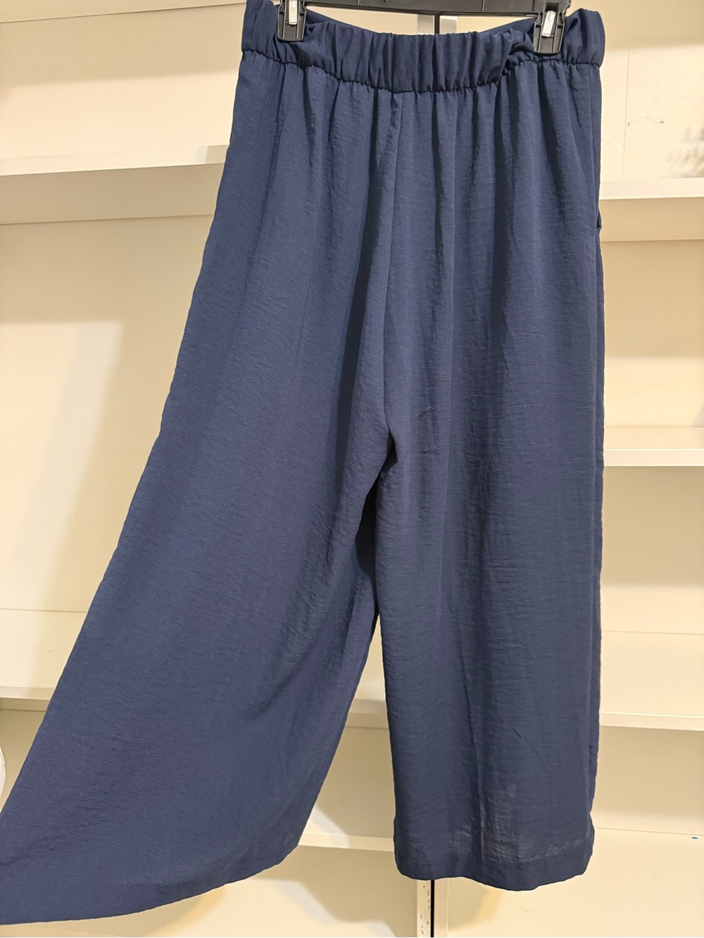 H&M Navy Wide-Leg Cropped Pants - Picture 4 of 7